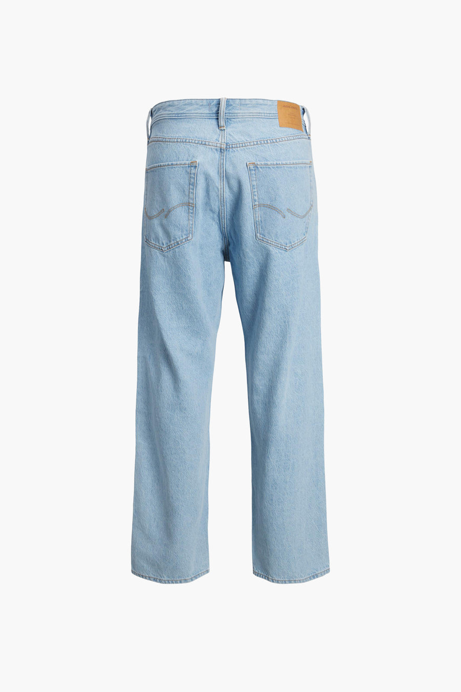 Jean en denim bleu clair large de Jack & Jones, avec des poches sur le dos.