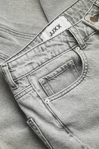 Grijze JJXX jeans, close-up.
