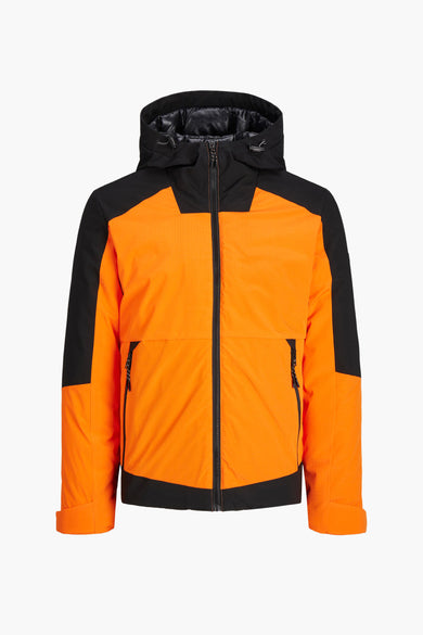 Casquette orange de CORE BY JACK & JONES avec des accents noirs et un capuchon, fermeture complète à l'avant.