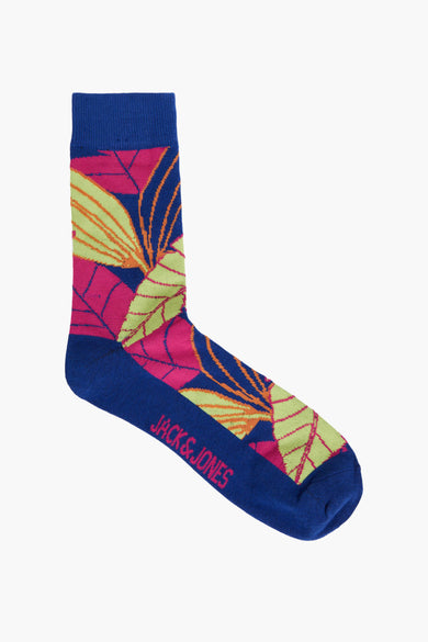Chaussettes bleues d'ACCESSORIES BY JACK & JONES avec un motif de feuille frappant en rose, vert et orange.