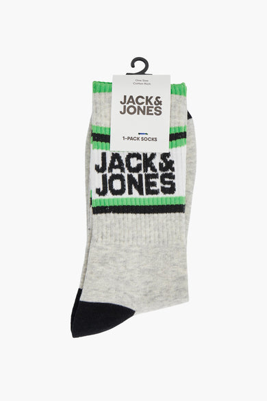 Grijze sokken van ACCESSORIES BY JACK & JONES, met zwarte en groene strepen en merklogo.
