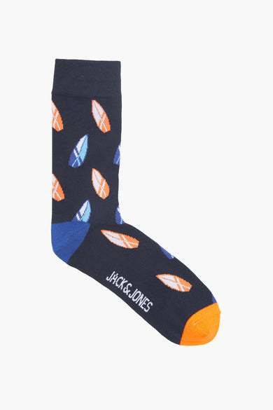 Blauwe sokken van Jack & Jones, met surfplankmotief in oranje en blauw.