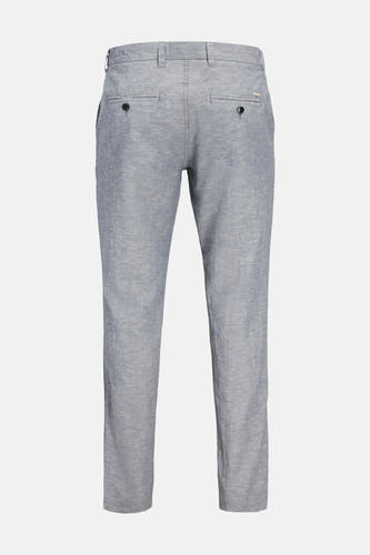 Chino bleu de JACK & JONES JEANS INTELLIGENCE, avec poches arrière et fermeture à boutons, dos.
