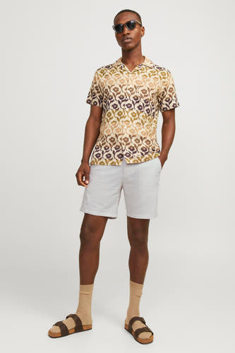 Beige court de JACK & JONES JEANS INTELLIGENCE, avec une teinte claire et un design uniforme.