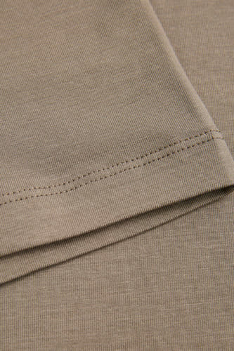 Bruin T-shirt met korte mouwen van JJXX, met subtiele textuur en nette stiksels.

