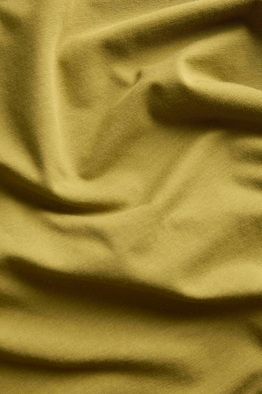 Groene korte mouwen t-shirt van JJXX, close-up van zachte katoenstof met natuurlijke kreukels