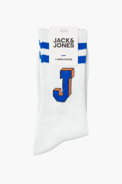 Witte sokken van ACCESSORIES BY JACK & JONES, met blauwe strepen en een blauwe J met oranje accenten.