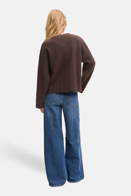 Pull col O - Seal Brown