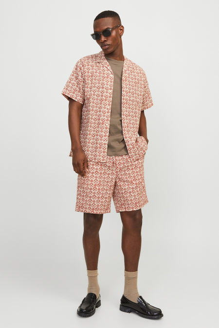 Short - brun
