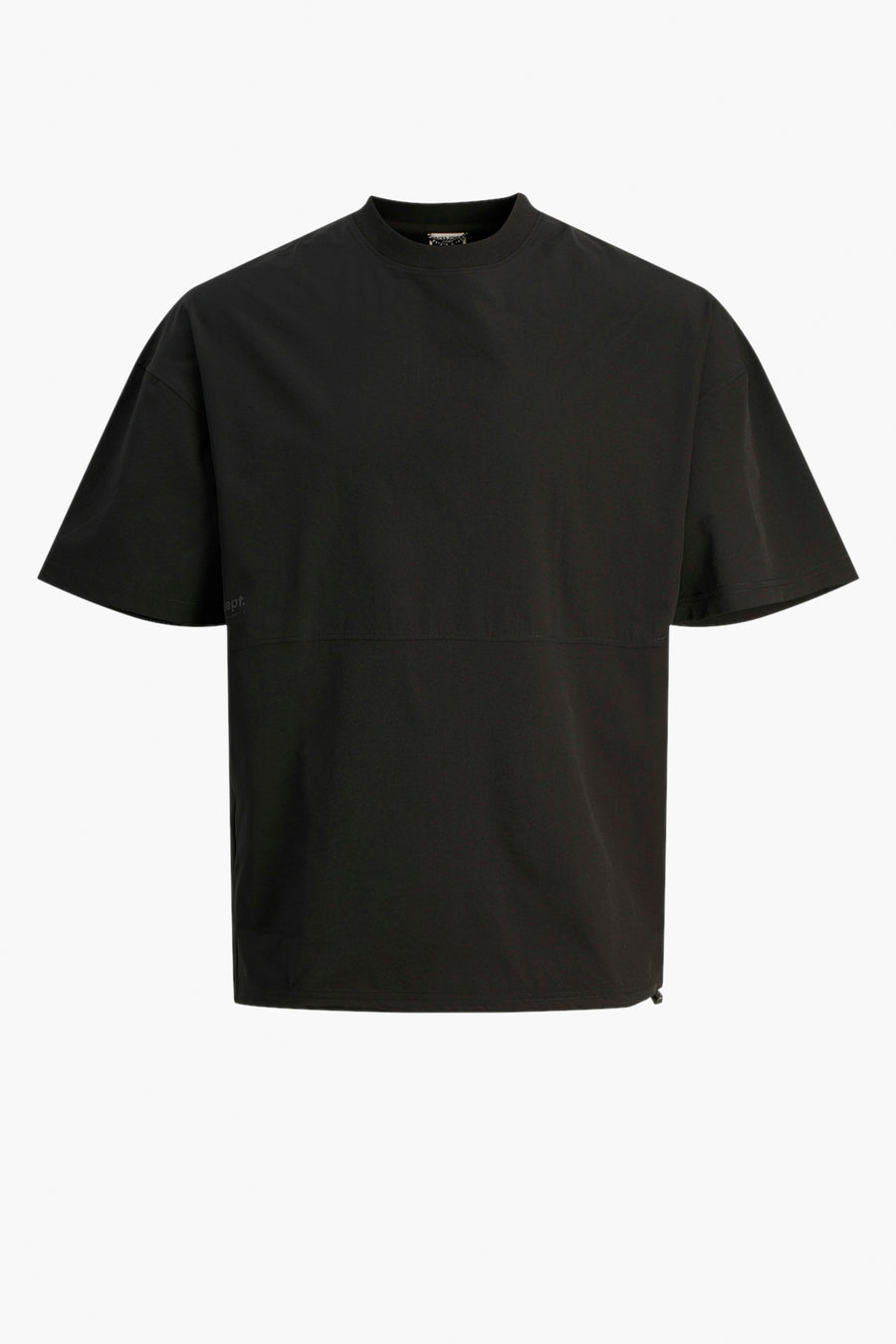 Zwart oversized T-shirt.