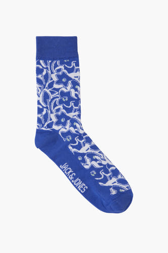 Chaussettes bleues d'ACCESSORIES BY JACK & JONES, avec imprimé de fleurs blanches et détail vert.