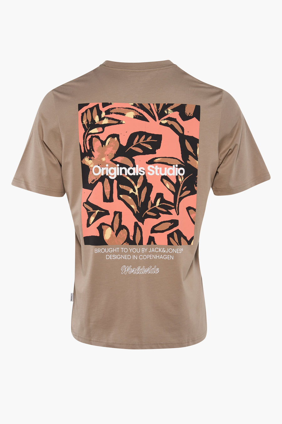 Beige T-shirt met bloemenprint op de rug.