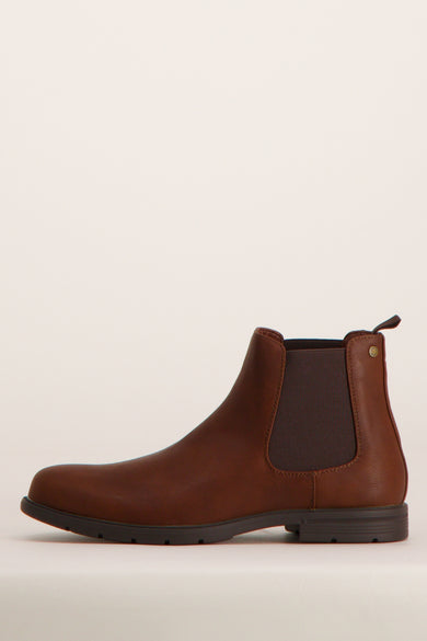 Chaussure brune d'ACCESSORIES BY JACK & JONES, avec des panneaux latéraux élastiques et une petite semelle.