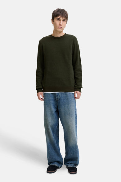 T-shirt vert deune col rond rond de CORE CORE JACK & JONES, avec un motif à carreaux et une encolure côtelée.
