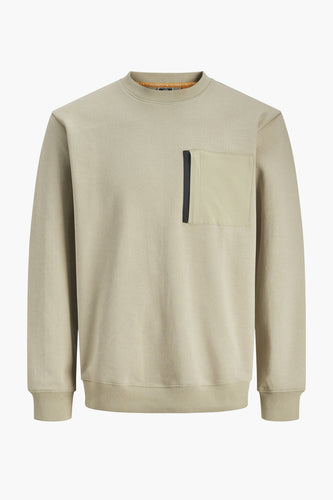 Beige sweater met zak.