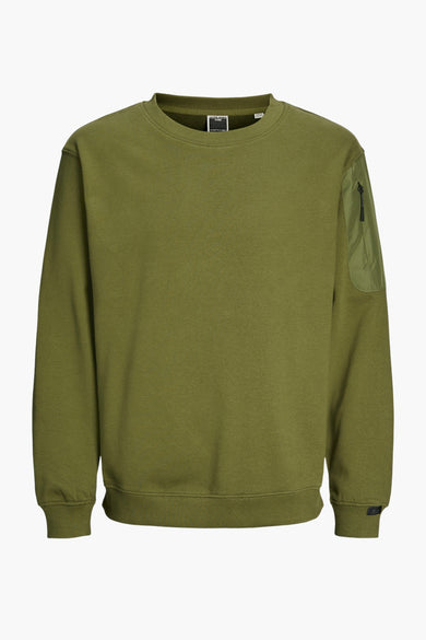 Sweater vert de CORE par JACK & JONES, avec un col rond et une poche sur la manche.