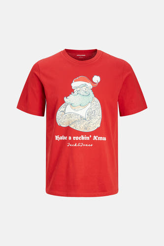 T-shirt rouge à manches courtes de Jack & Jones, avec une impression graphique de Noël sur l'avant.
