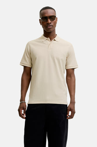 Beige polo met korte mouwen van CORE BY JACK & JONES, met geweven textuur en klassieke kraag.