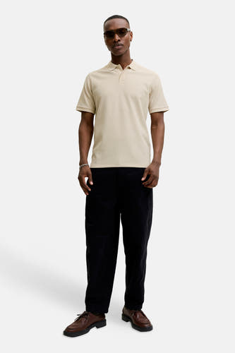 Beige polo met korte mouwen van CORE BY JACK & JONES, met fijn gestructureerde stof.