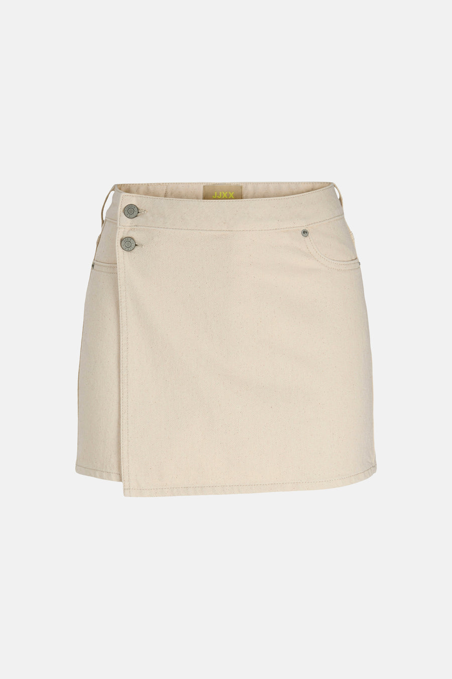 Skort écru de JJXX, avec détails de boutons sur le côté et une coupe courte.