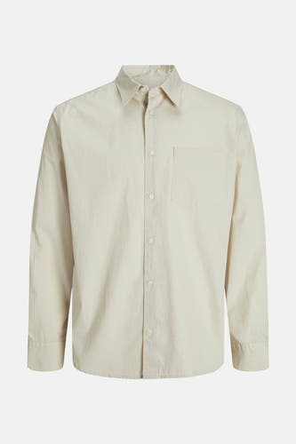 Chemise écru à longues manches de PREMIUM by JACK & JONES, avec une poche poitr et et un boutonnière.