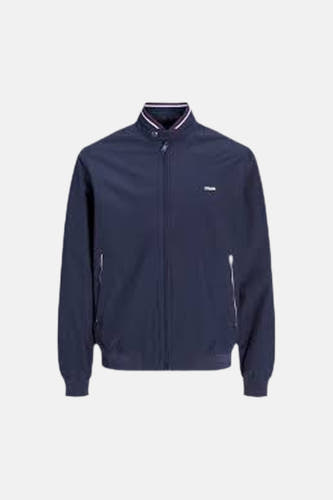Veste courte bleu marine de PREMIUM by JACK & JONES avec col montant rayé, fermeture à glissière et un petit logo blanc sur la poitrine.