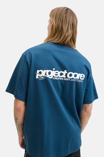 T-shirt bleu à manches courtes de CORE BY JACK & JONES, avec une impression blanche sur le dos.