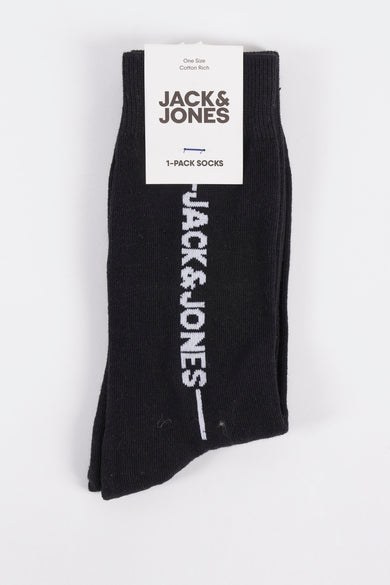 Chaussettes noires d'ACCESSORIES BY JACK & JONES, avec le nom de marque blanc sur la tige.