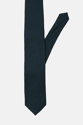 Cravate bleue de ACCESSORIES BY JACK & JONES, avec une texture subtile sur un fond uni.
