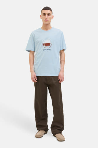 T-shirt bleu à manches courtes d'ORIGINALS BY JACK & JONES, avec un imprimé d'un soleil.