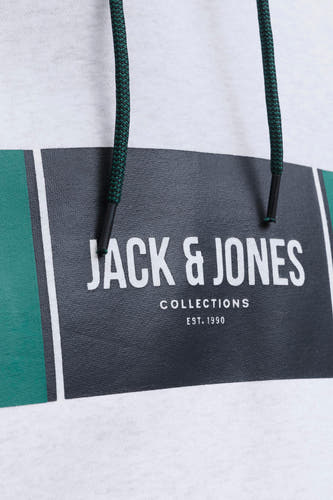 Pull-over gris avec capuche de CORE BY JACK & JONES, avec des détails verts et blancs et une corde.