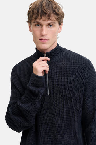 T-shirt bleu PREMIUM by JACK & JONES avec un détail de fermeture éclair argenté.