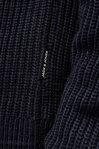 Pull-over V-hals bleu de PREMIUM by JACK & JONES, avec une texture trée visible.