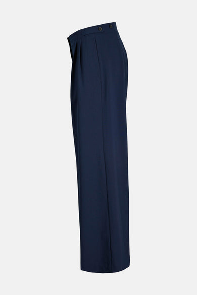 Pantalon de costume bleu JJXX, avec plis à l'avant et détail de nœud à la taille, vue latérale.