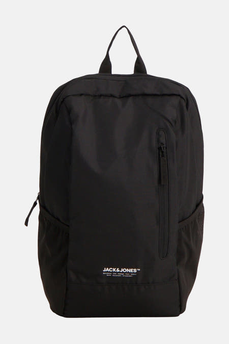 Sac à dos noir d'ACCESSORIES BY JACK & JONES, avec une fermeture éclair verticale et des poches latérales.