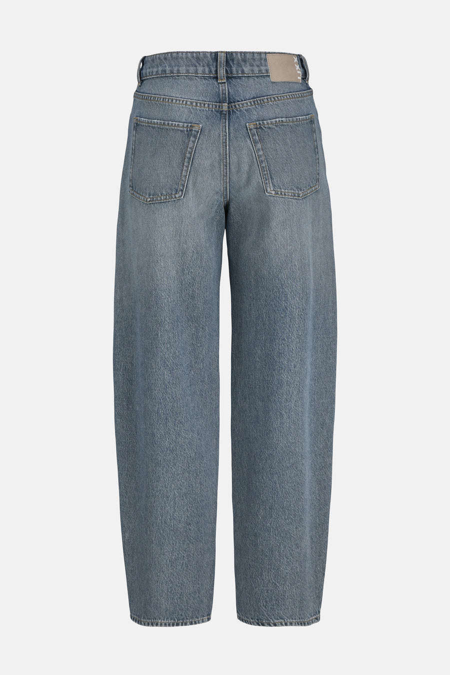 Jean en denim bleu spécial fit de JJXX, avec des poches arrière et des passants.