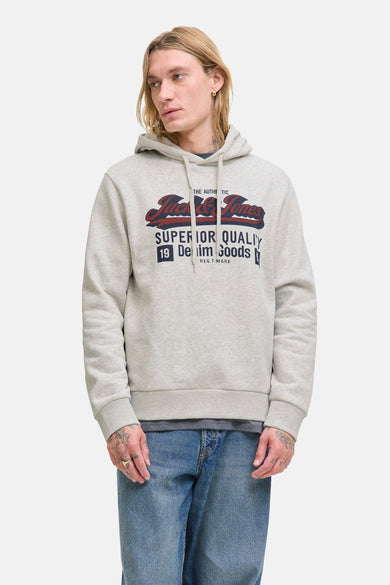Sweat à capuche blanc de ORIGINALS BY JACK & JONES, avec un logo de marque imprimé et des éléments graphiques sur la poitrine.