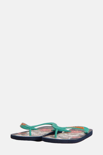 Chaussons bleus d'ACCESSORIES BY JACK & JONES, avec une impression graphique sur la semelle et des lanières vertes.