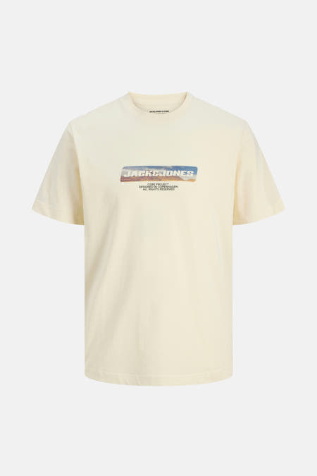 T-shirt jaune à manches courtes de CORE by JACK & JONES, avec une impression graphique sur la poitrine.