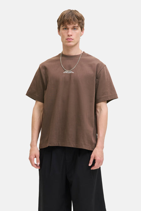 JCOCOVER SCRIPT BACK TEE SS CREW NECK