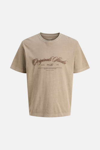 T-shirt beige à manches courtes d'ORIGINALS par JACK & JONES, avec un imprimé studio inspiré du vintage.