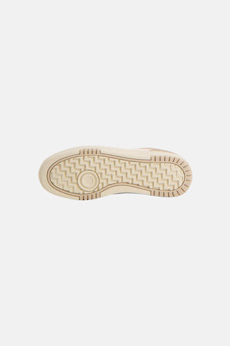 Baskets beiges d'ACCESSORIES BY JACK & JONES avec un profil en zigzag sur la semelle.