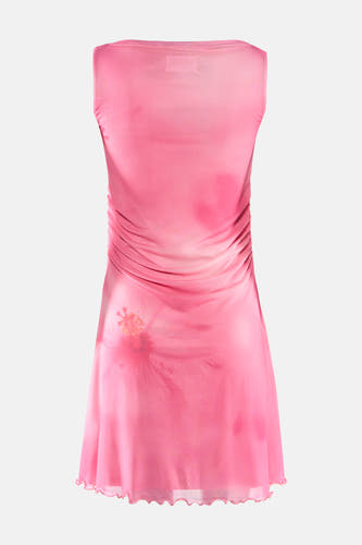 Robe sans manches en maille rose de JJXX avec côtés froncés, ourlet ondulé et imprimé floral subtil, vue arrière.