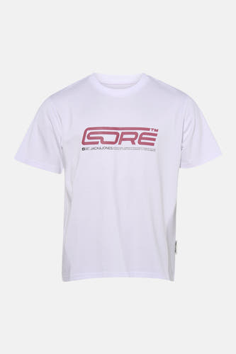 T-shirt blanc à manches courtes de CORE BY JACK & JONES, vu de dos, combiné avec un jean gris.