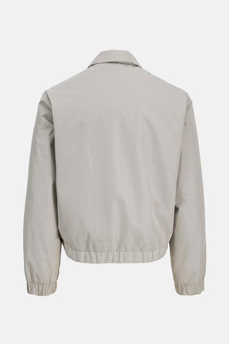 Manteau court gris de CORE BY JACK & JONES, avec des manches longues et un col classique, vu de l'arrière.