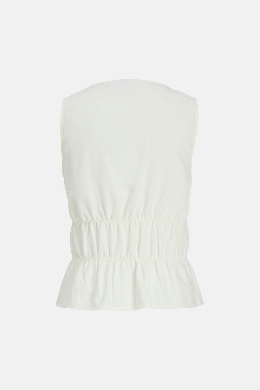 Chemisier blanc sans manches de JJXX, avec taille smockée et ourlet évasé, vue arrière.