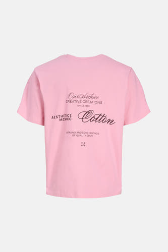 T-shirt rose à manches courtes d'ORIGINALS BY JACK & JONES, avec une impression de texte noire sur le dos.