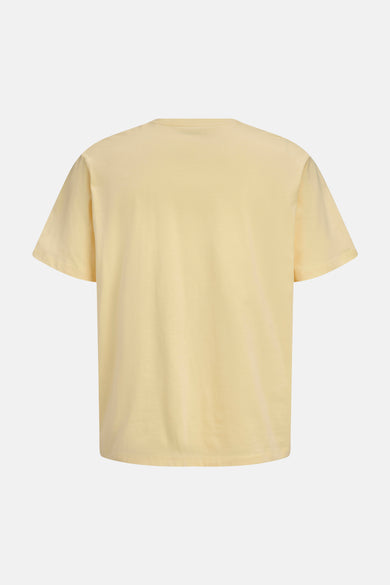 T-shirt jaune de ORIGINALS BY JACK & JONES, uni à manches courtes et col rond, dos.
