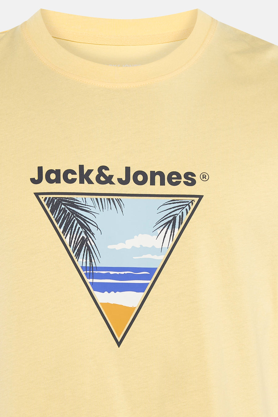 T-shirt à manches courtes jaune de ORIGINALS BY JACK & JONES, avec un imprimé de paysage tropical dans un triangle.