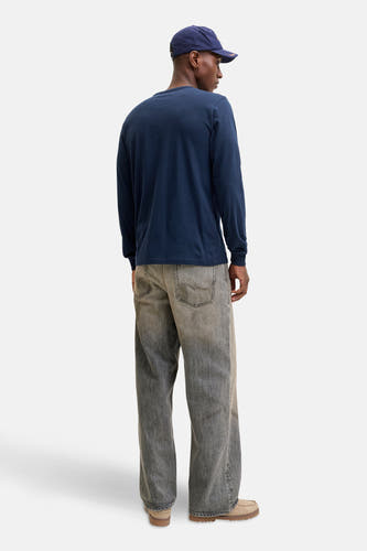 T-shirt bleu à manches longues d'ORIGINALS BY JACK & JONES, de couleur unie et avec une coupe décontractée.